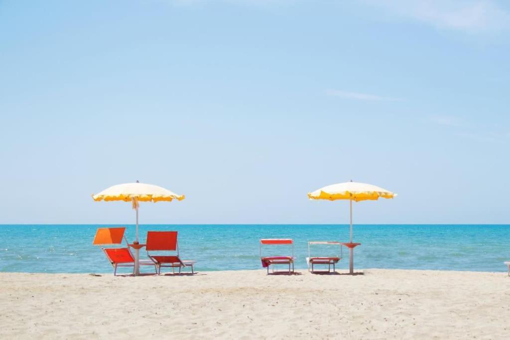Gold Key Apartments, Durres Beach Экстерьер фото